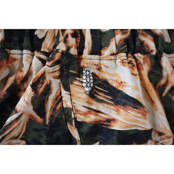 FP Movement OB1223545 Women Sz M Green Combo The Way Home Printed Running Shorts - Picture 6 of 9